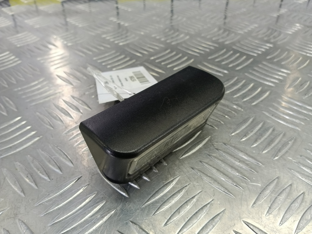 фонарь номерного знака Fiat Doblo 1.4 MT (78 л.с.)Doblo  I рестайлинг (2005—2015) Фургон 46814089, 520 рублей, Москва