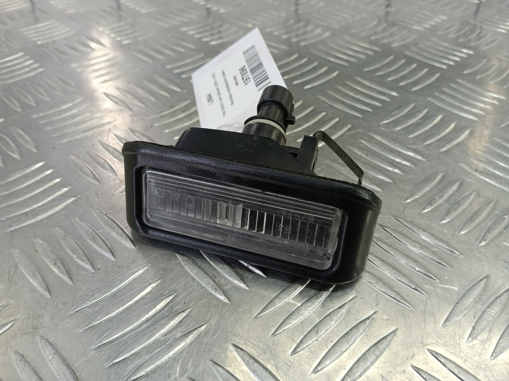 фонарь номерного знака Fiat Doblo 1.4 MT (78 л.с.)Doblo  I рестайлинг (2005—2015) Фургон 46814089, 520 рублей, Москва