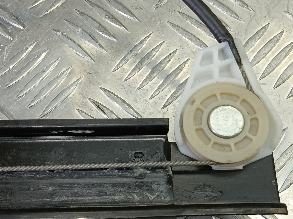 стеклоподъемник Fiat Doblo 1.4 MT (78 л.с.)Doblo  I рестайлинг (2005—2015) Фургон 51830869, 4660 рублей, Москва