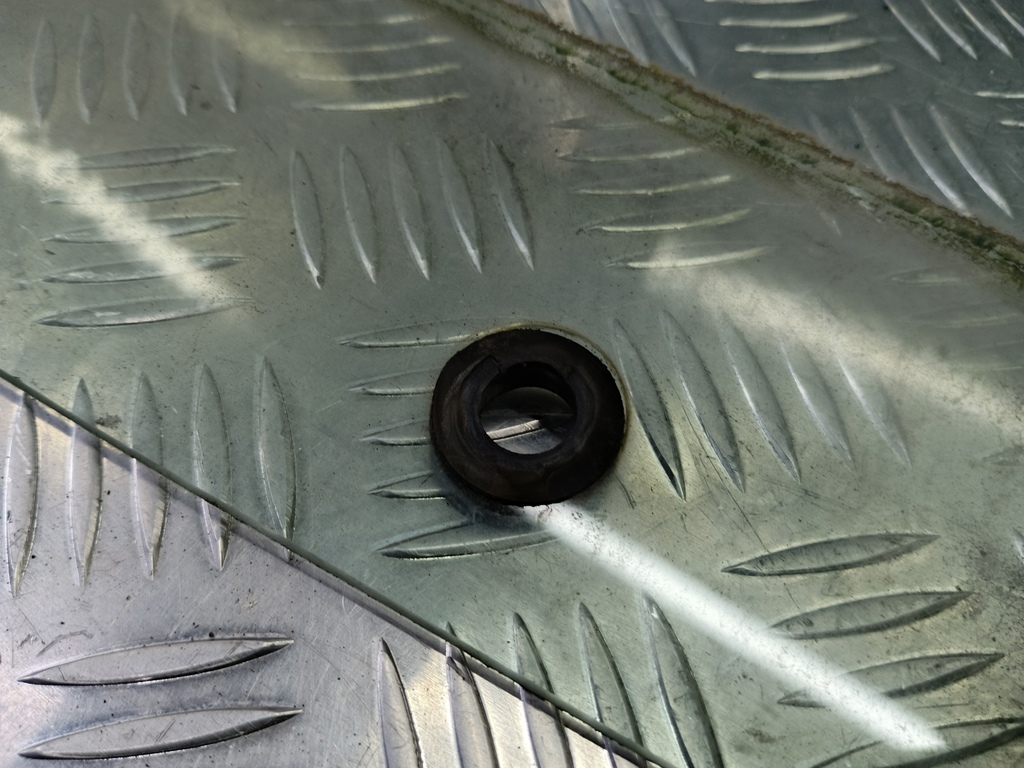 стекло двери Fiat Doblo 1.4 MT (78 л.с.)Doblo  I рестайлинг (2005—2015) Фургон 51793415, 8450 рублей, Москва