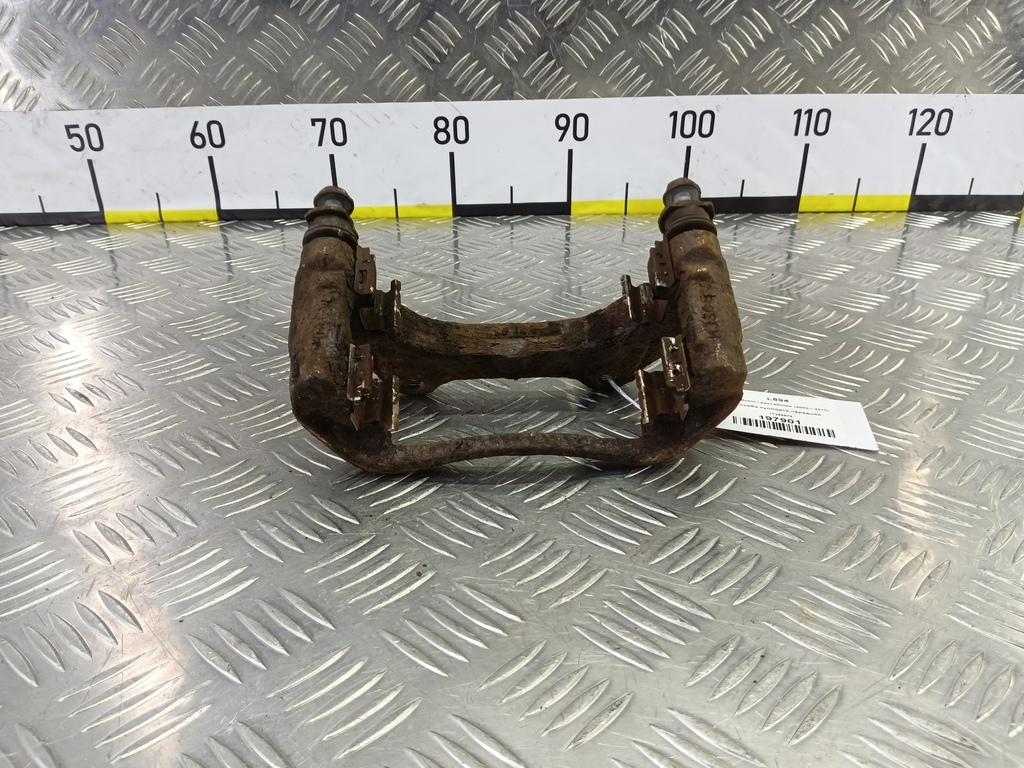 скоба суппорта Fiat Doblo 1.4 MT (78 л.с.)Doblo  I рестайлинг (2005—2015) Фургон 77365975, 1550 рублей, Москва