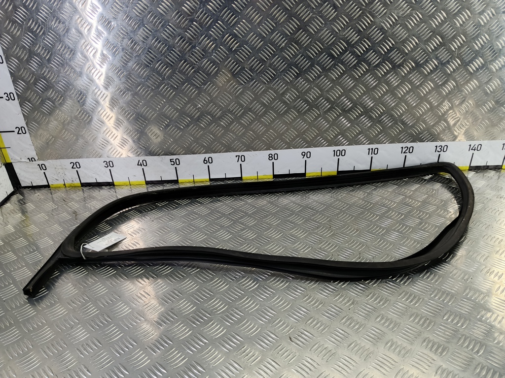 уплотнитель стекла Fiat Doblo 1.4 MT (78 л.с.)Doblo  I рестайлинг (2005—2015) Фургон 51883273, 3620 рублей, Москва