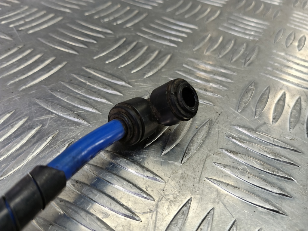 трубка топливная Fiat Doblo 1.4 MT (78 л.с.)Doblo  I рестайлинг (2005—2015) Фургон 46746013, 750 рублей, Москва