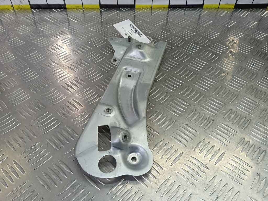 кронштейн Fiat Doblo 1.4 MT (78 л.с.)Doblo  I рестайлинг (2005—2015) Фургон 51770695, 2240 рублей, Москва