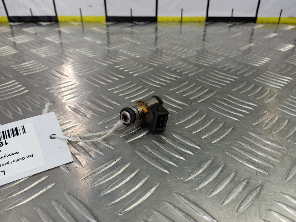 форсунка топливная Fiat Doblo 1.4 MT (78 л.с.)Doblo  I рестайлинг (2005—2015) Фургон 71724545, 3279 рублей, Москва