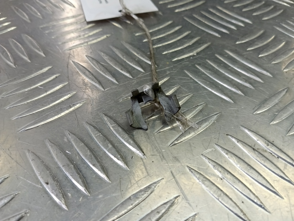 кронштейн форсунки топливной (зажим) Fiat Doblo 1.4 MT (78 л.с.)Doblo  I рестайлинг (2005—2015) Фургон 46435393, 520 рублей, Москва