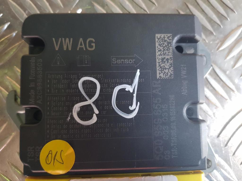 блок управления srs (air bag) AUDI A3 (8V) 2016-2019  5Q0959655AR, 5460 рублей, Москва