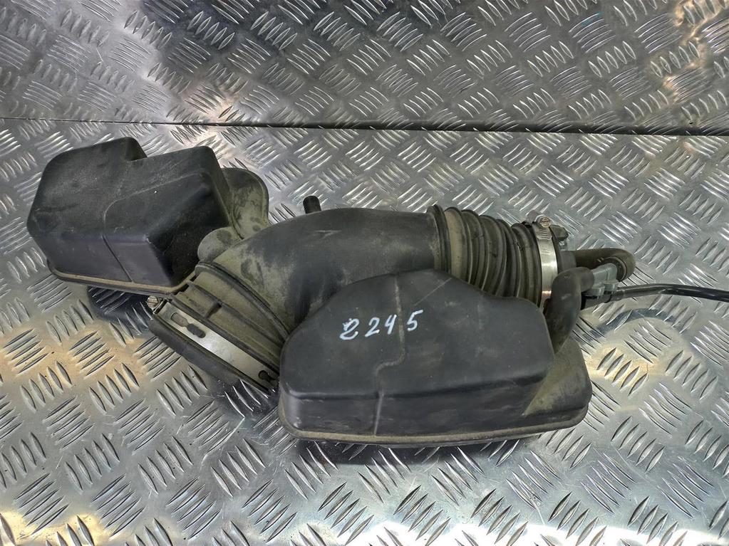 патрубок воздушного фильтра FORD EXPLORER 3.5 4WD AT (290 л.с.)Explorer  V рестайлинг (2015—2018) Внедорожник bb539f805ad, 9490 рублей, Москва