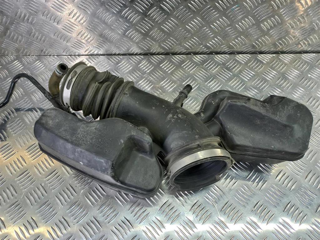 патрубок воздушного фильтра FORD EXPLORER 3.5 4WD AT (290 л.с.)Explorer  V рестайлинг (2015—2018) Внедорожник bb539f805ad, 9490 рублей, Москва