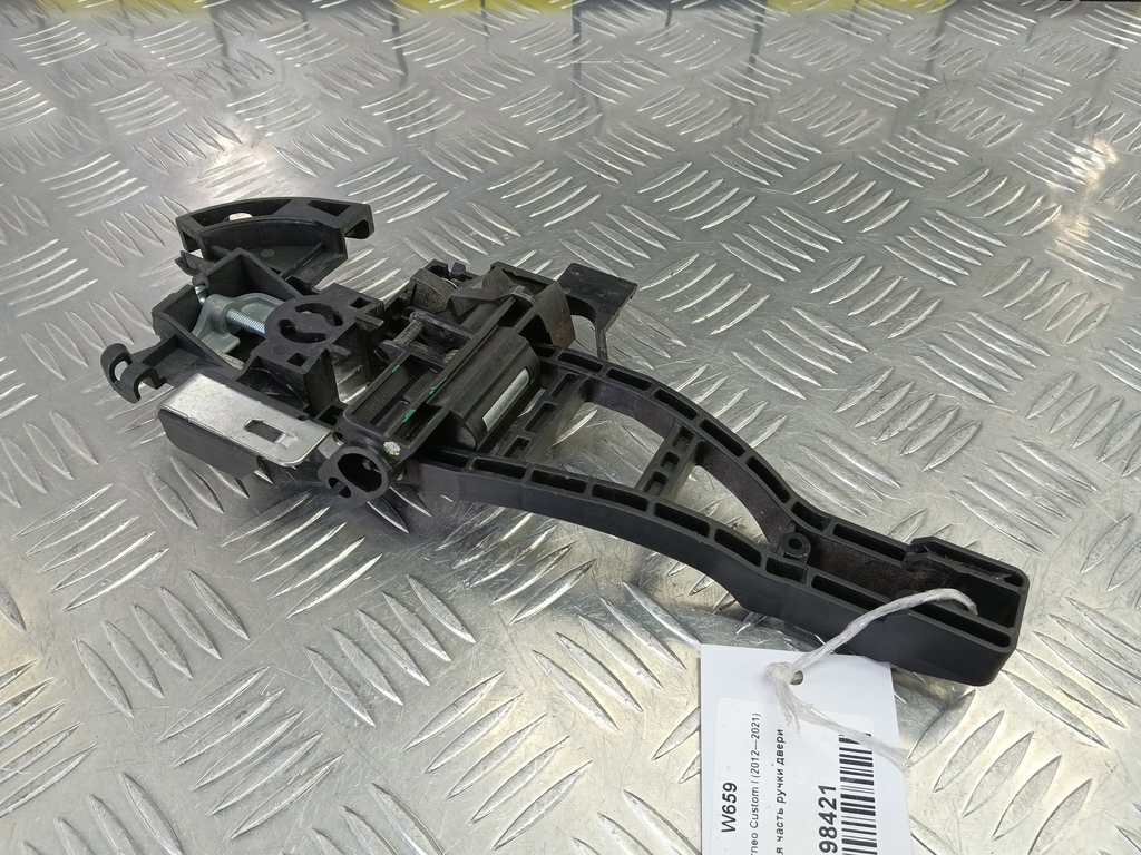 ответная часть ручки двери FORD Tourneo Custom  1846103, 860 рублей, Москва