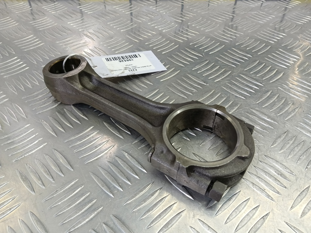 шатун MITSUBISHI PAJERO SPORT  MD371001, 4430 рублей, Москва