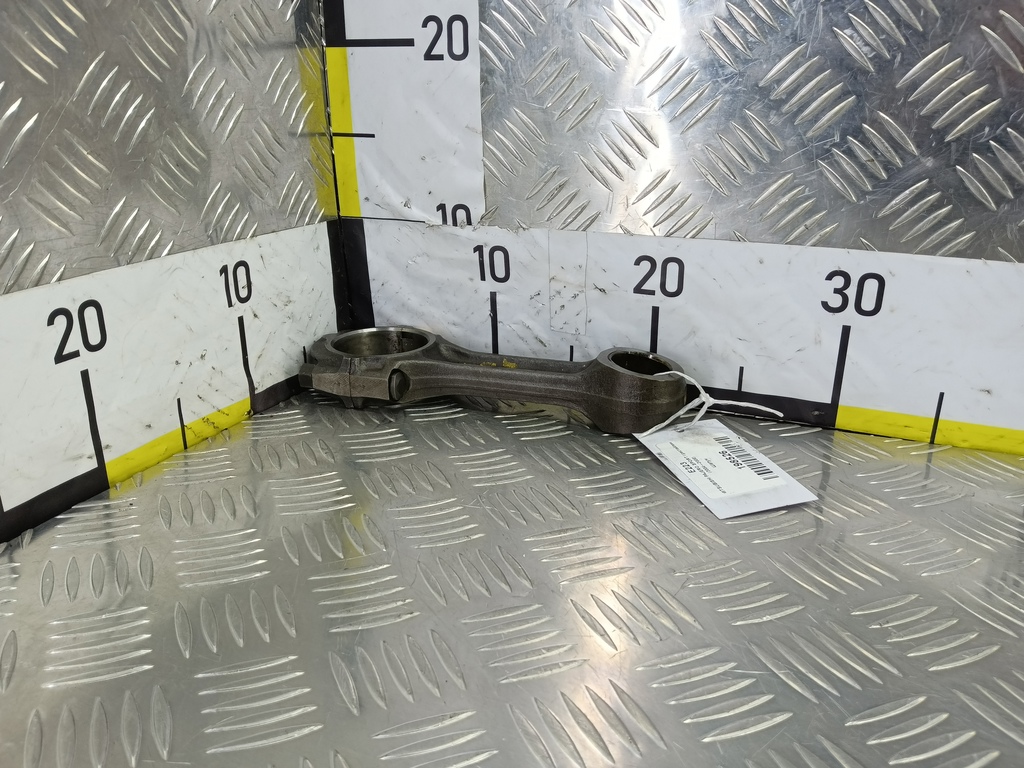 шатун MITSUBISHI PAJERO SPORT  MD371001, 4430 рублей, Москва