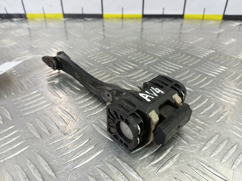 ограничитель двери Opel ASTRA  5160251, 1210 рублей, Москва