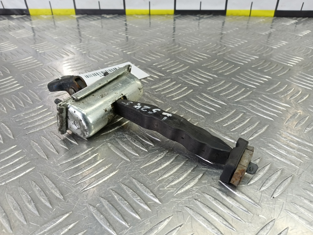 ограничитель двери FORD EXPLORER 3.5 4WD AT (290 л.с.)Explorer  V рестайлинг (2015—2018) Внедорожник BB5Z7823552A, 1900 рублей, Москва