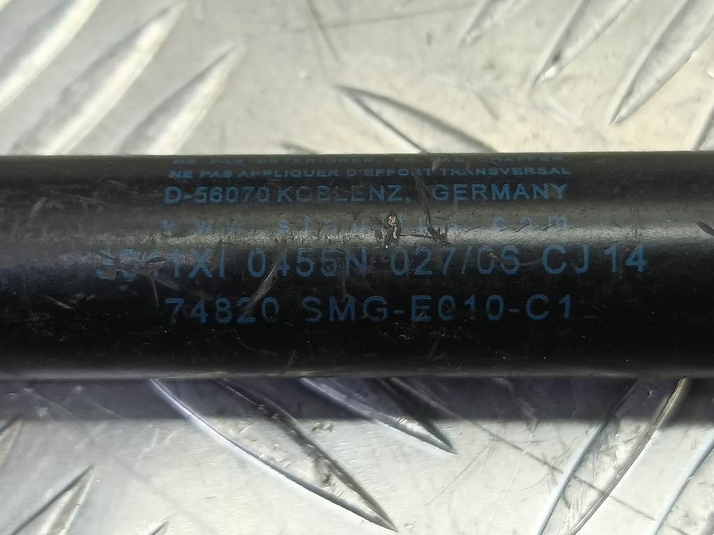 амортизатор крышки багажника HONDA Civic  74820SMGE02, 860 рублей, Москва