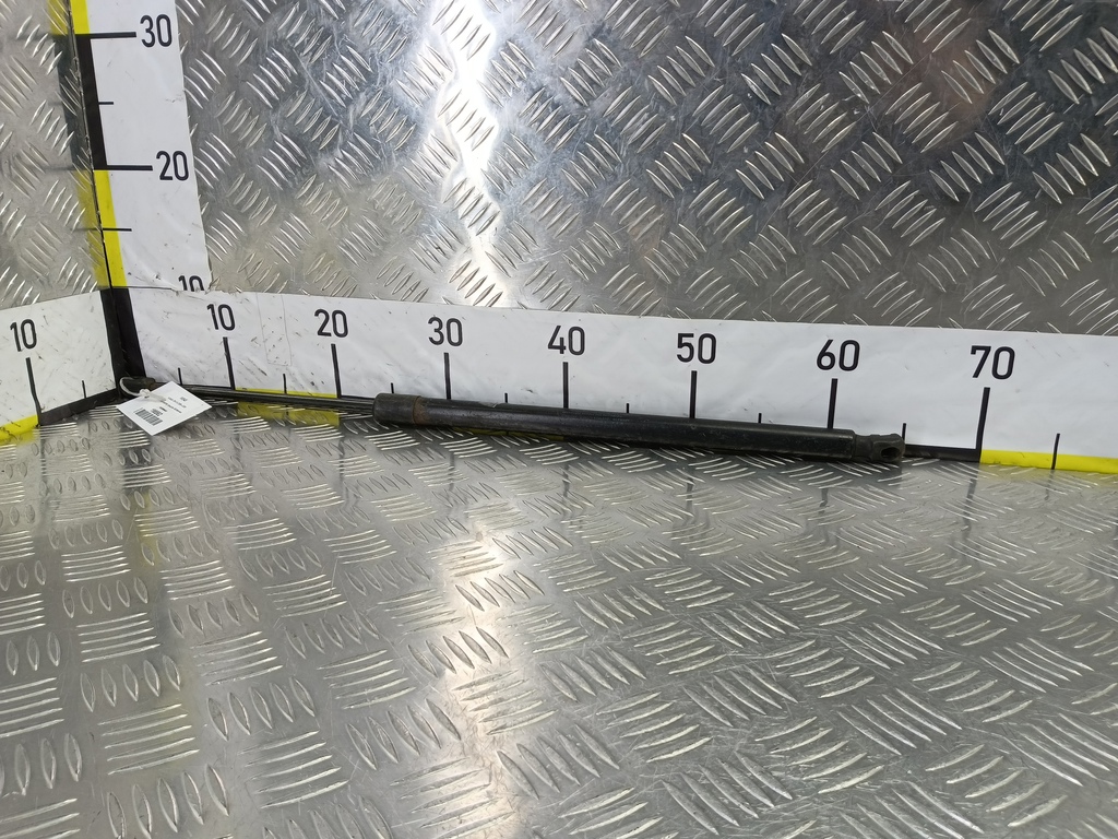 амортизатор крышки багажника HONDA CR-V  74820SWAA01, 860 рублей, Москва