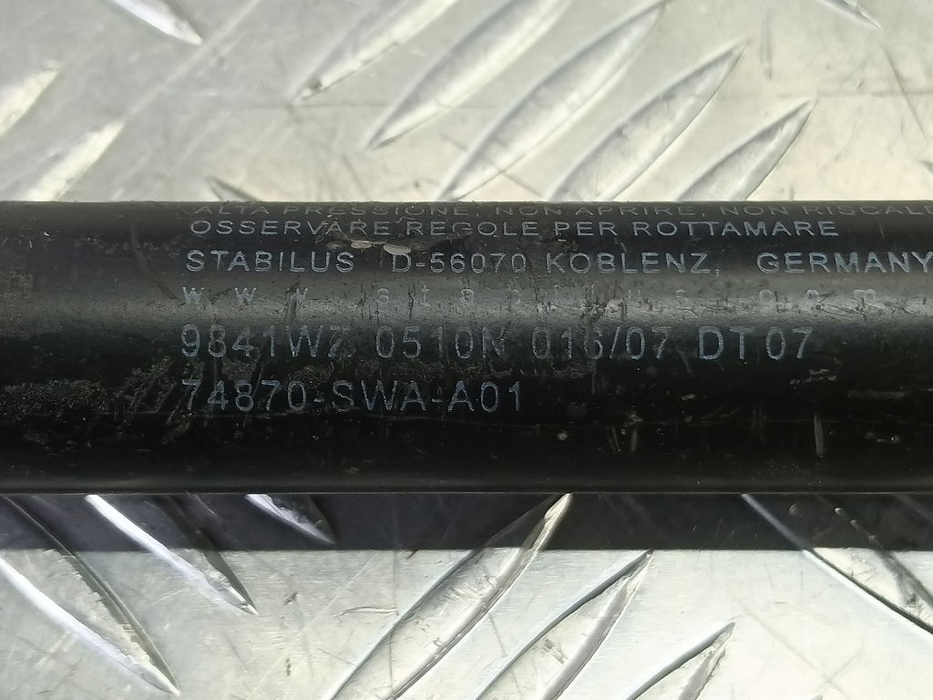 амортизатор крышки багажника HONDA CR-V  74870SWAA01, 520 рублей, Москва