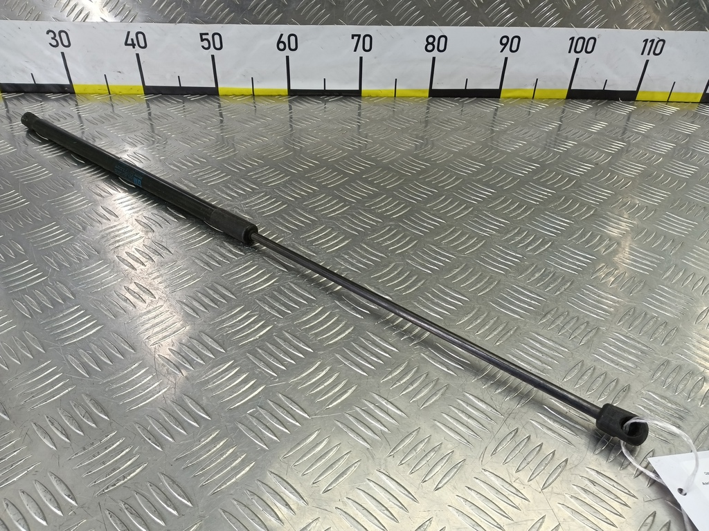 амортизатор крышки багажника Opel Insignia  176124, 630 рублей, Москва