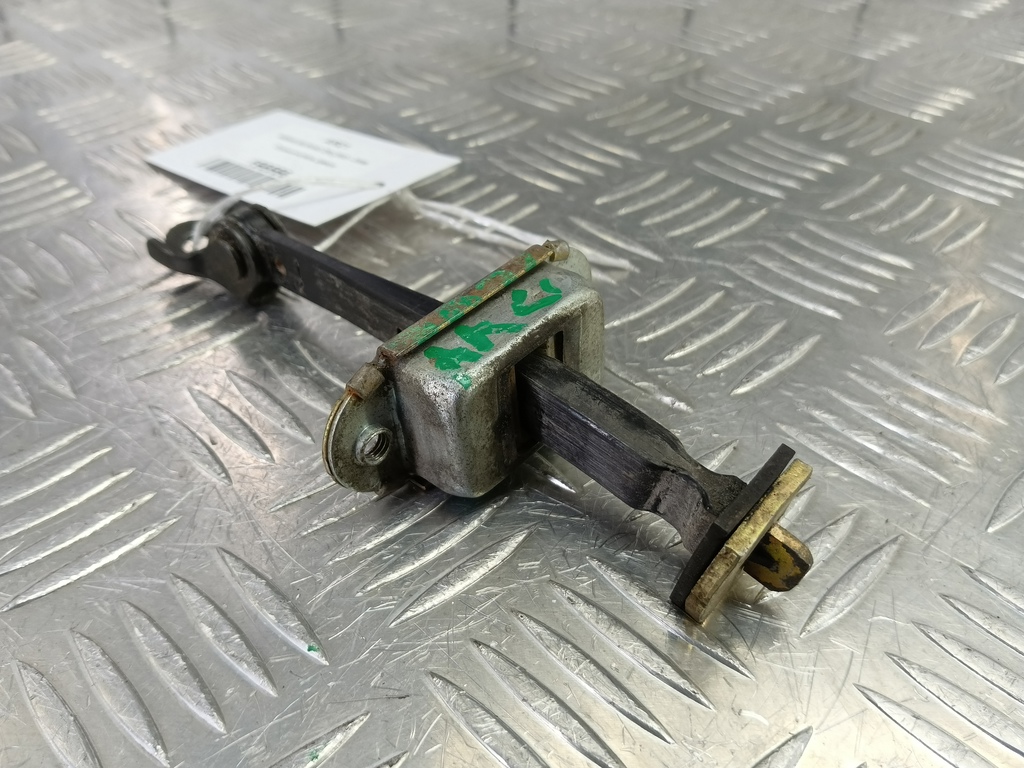 ограничитель двери NISSAN MURANO  82430CA010, 980 рублей, Москва