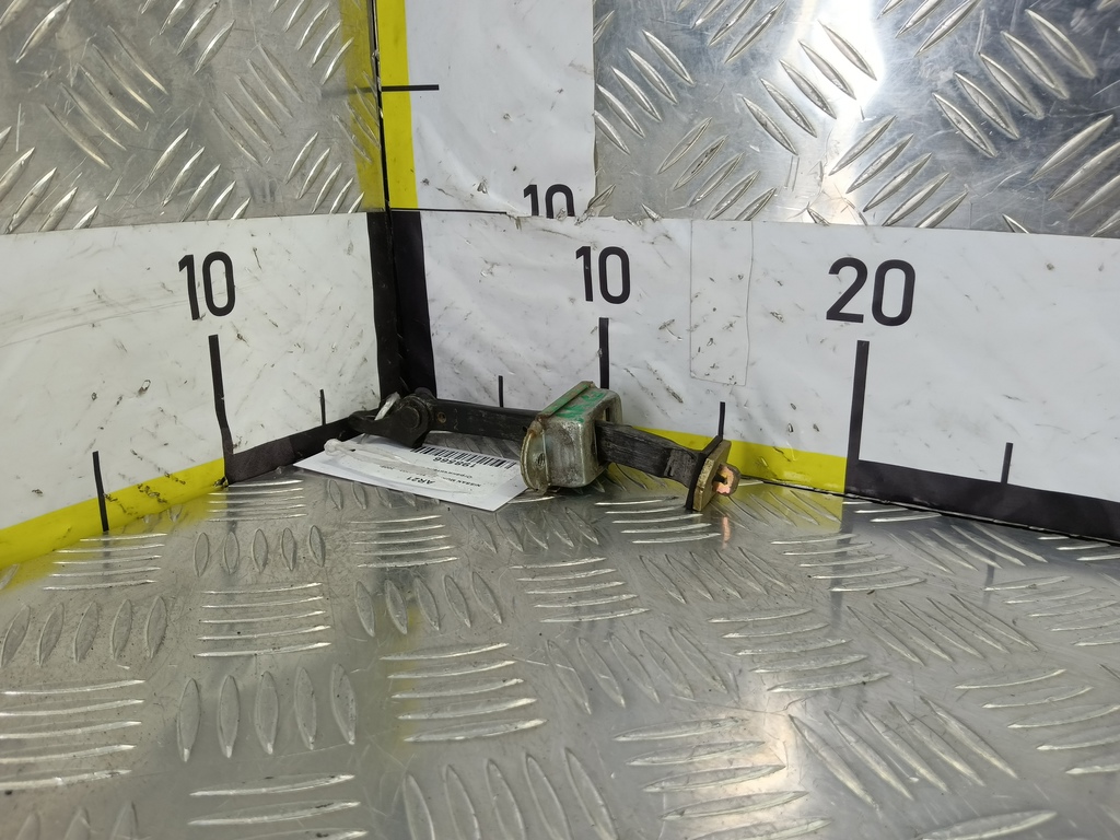 ограничитель двери NISSAN MURANO  82430CA010, 980 рублей, Москва