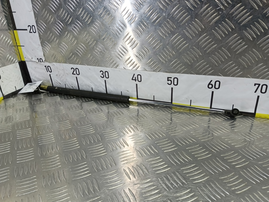 амортизатор крышки багажника SUBARU Tribeca 3.0 4WD AT (250 л.с.)Tribeca  WX (2004—2007) Внедорожник 63269XA010, 2700 рублей, Москва