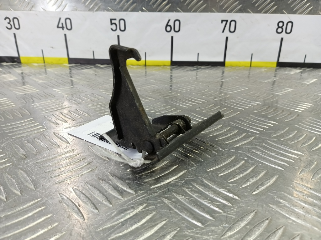 замок капота LAND ROVER FREELANDER  LR001768, 630 рублей, Москва