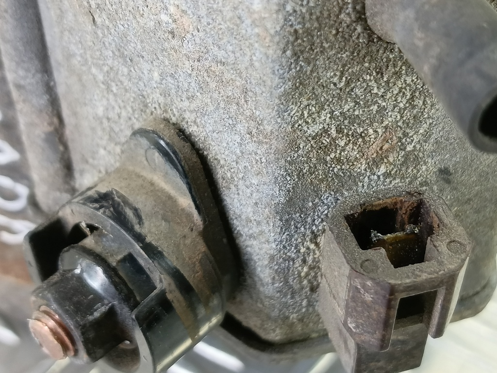 стартер Hyundai TUCSON 2.0 CRDi AT (112 л.с.)Tucson  I (2004—2011) Внедорожник 3610027010, 5690 рублей, Москва