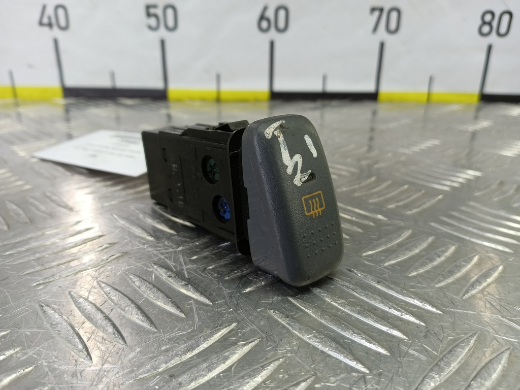 кнопка обогрева заднего стекла HONDA HR-V 1.6 CVT (105 л.с.)HR-V  GH рестайлинг (2001—2006) Внедорожник 35500S2H003, 520 рублей, Москва