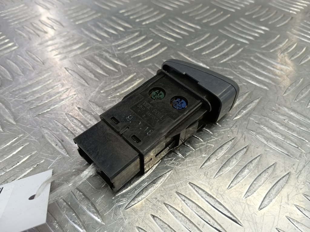 кнопка обогрева заднего стекла HONDA HR-V 1.6 CVT (105 л.с.)HR-V  GH рестайлинг (2001—2006) Внедорожник 35500S2H003, 520 рублей, Москва