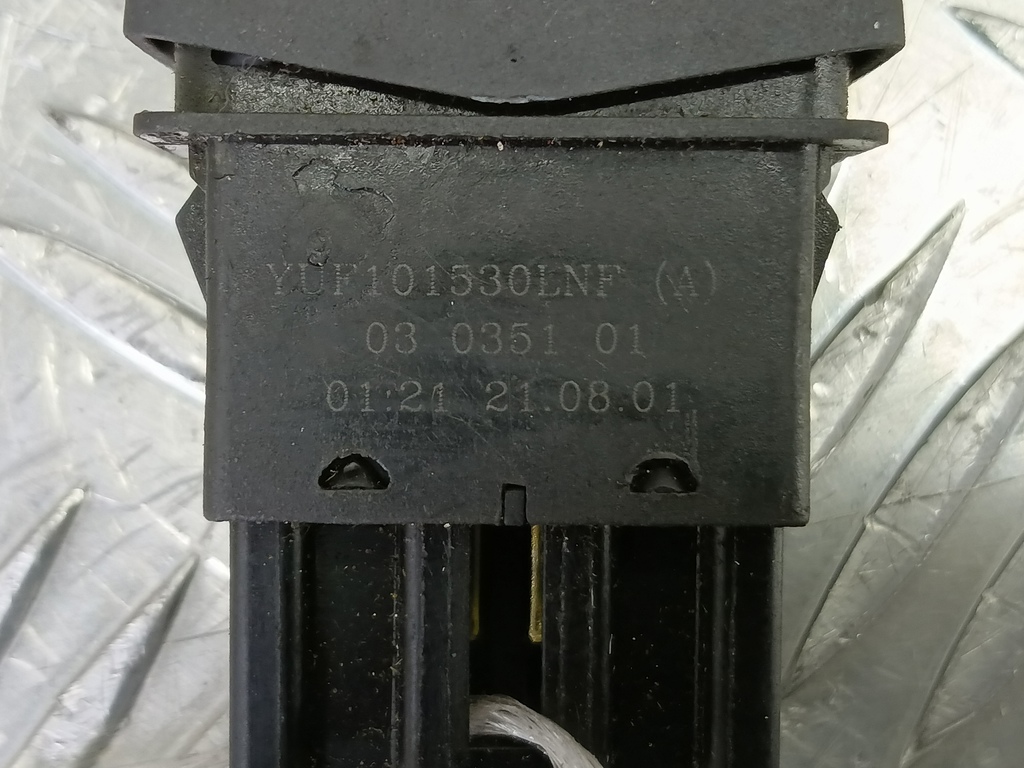 кнопка центрального замка LAND ROVER FREELANDER  YUF101530LNF, 520 рублей, Москва