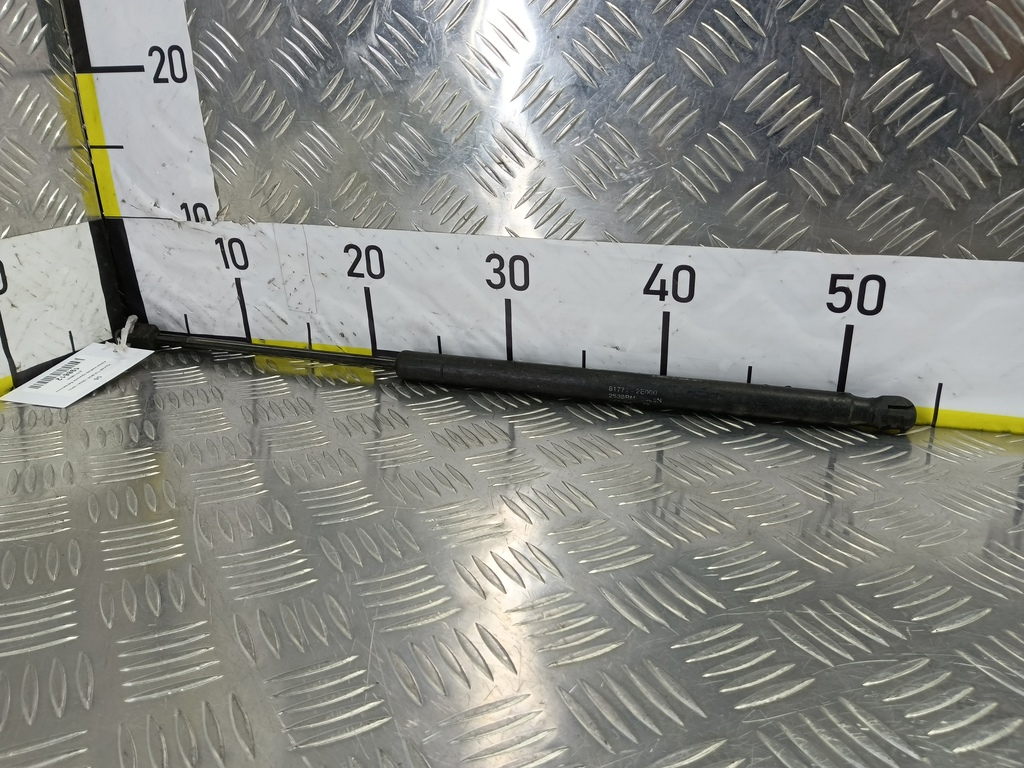 амортизатор крышки багажника Hyundai TUCSON 2.0 MT (140 л.с.)Tucson  I (2004—2011) Внедорожник 817712E000, 520 рублей, Москва