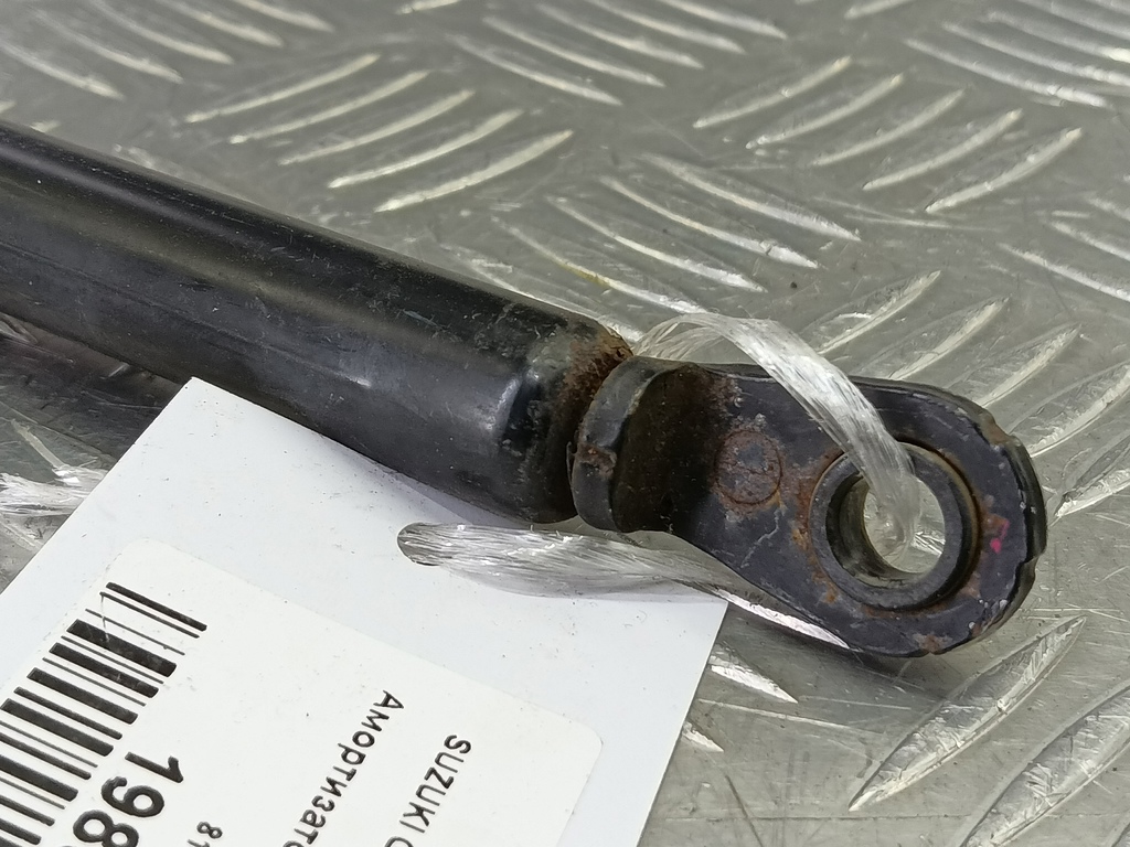 амортизатор крышки багажника SUZUKI Grand Vitara 2.0 4WD AT (140 л.с.)Grand Vitara  II (2005—2008) Внедорожник 8180065830, 1320 рублей, Москва