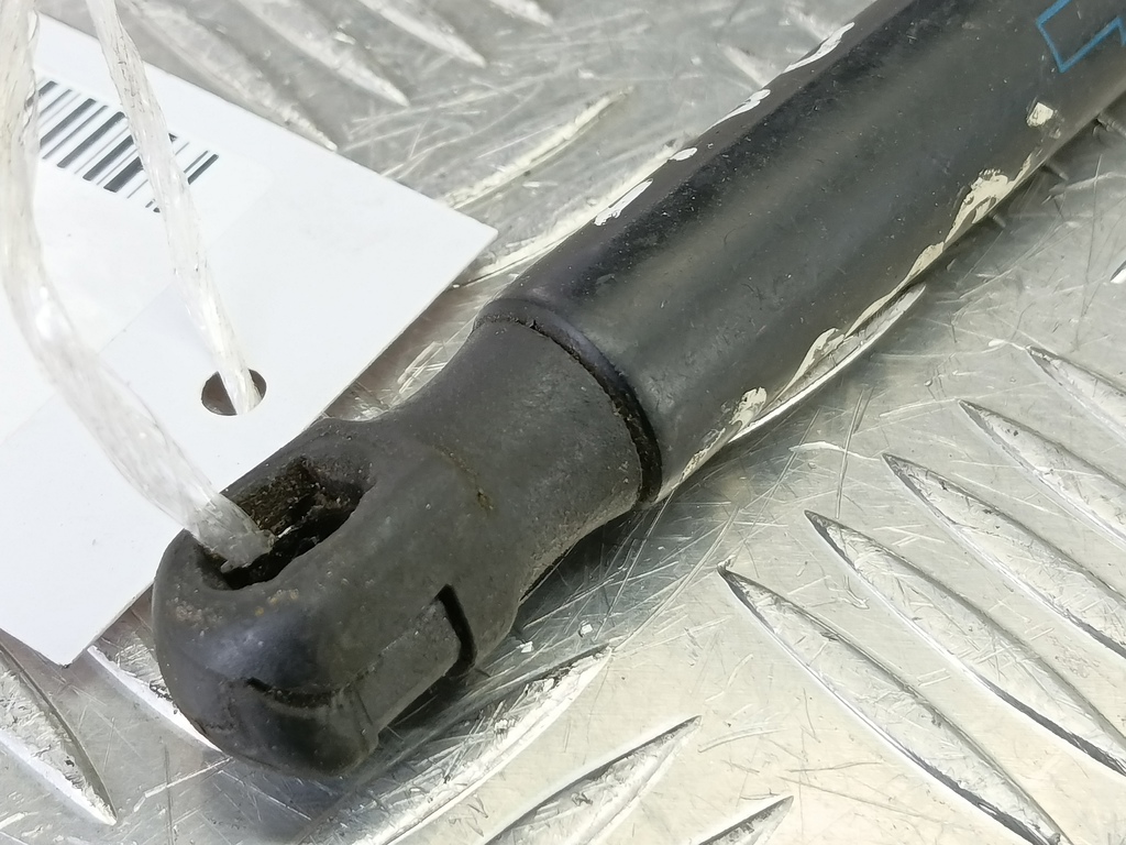 амортизатор капота LAND ROVER FREELANDER  LR001773, 750 рублей, Москва