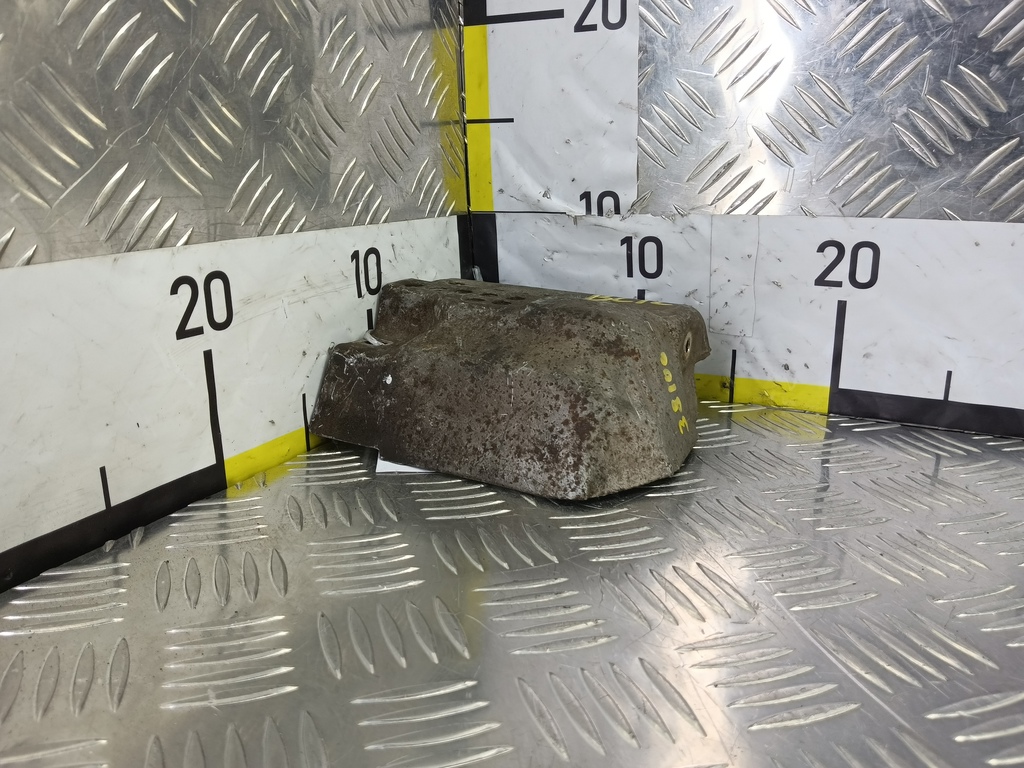 тепловой экран Hyundai SANTA FE  3611038100, 860 рублей, Москва