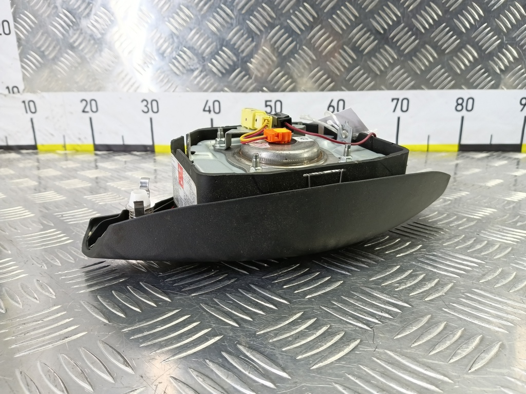 подушка безопасности водителя MITSUBISHI L200   7030A851XA, 3050 рублей, Москва