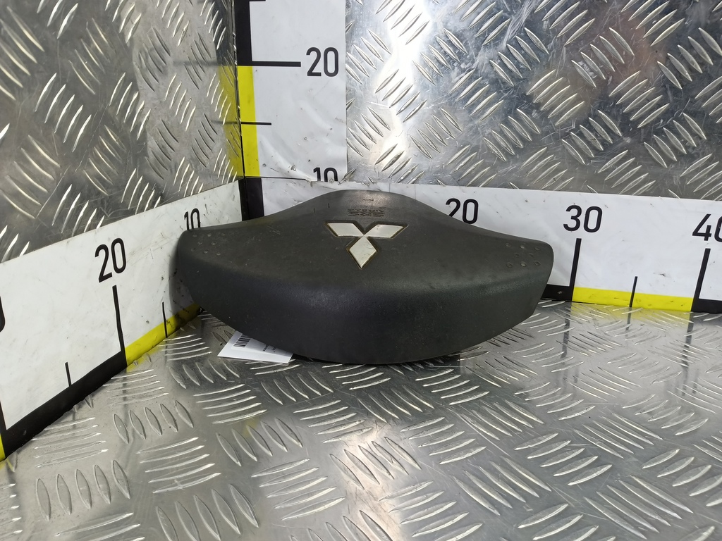 подушка безопасности водителя MITSUBISHI L200   7030A851XA, 3050 рублей, Москва