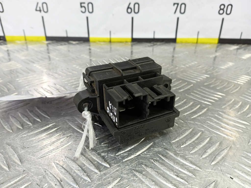 резистор отопителя (ежик) Opel Insignia  13503201, 860 рублей, Москва