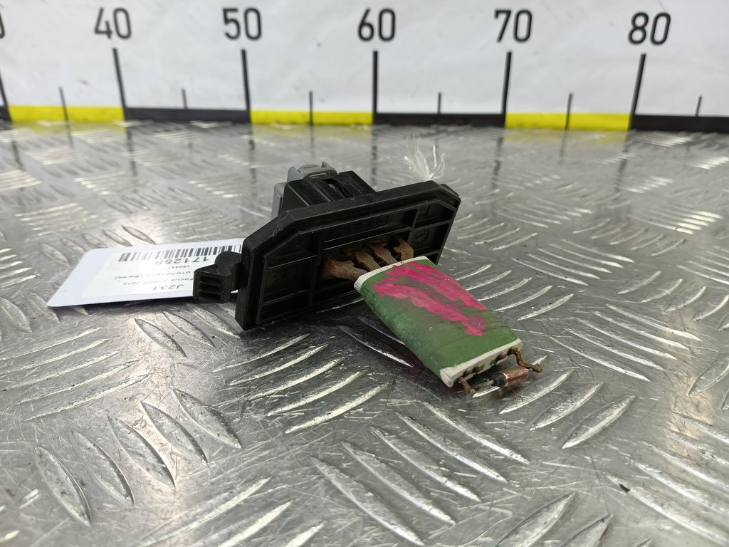 резистор отопителя (ежик) FORD Focus  1804471, 1550 рублей, Москва