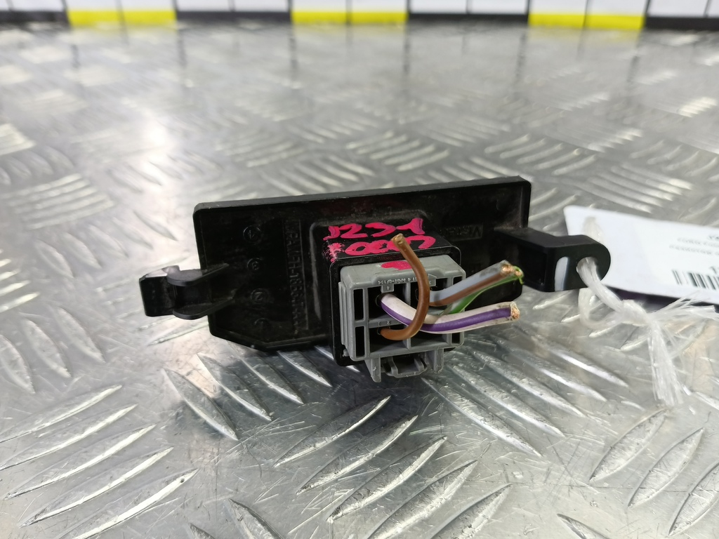 резистор отопителя (ежик) FORD Focus  1804471, 1550 рублей, Москва