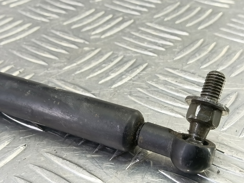 амортизатор стекла багажника HONDA CR-V CR-V  I рестайлинг (1998—2001) 04741S10000, 980 рублей, Москва