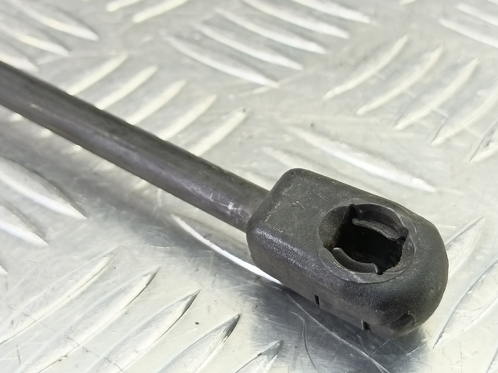 амортизатор крышки багажника MITSUBISHI COLT  MR959247, 520 рублей, Москва