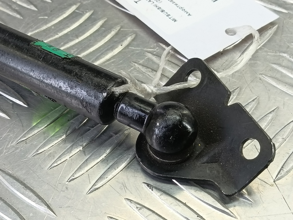 амортизатор крышки багажника MITSUBISHI LANCER  5802A024, 860 рублей, Москва