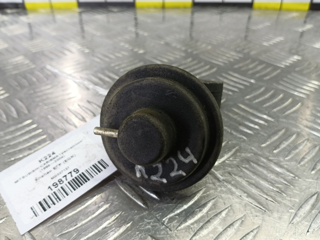 клапан егр (eg) MITSUBISHI CARISMA 1.6 AT (90 л.с.)Carisma  I рестайлинг (1999—2004) Лифтбек MD327127, 520 рублей, Москва