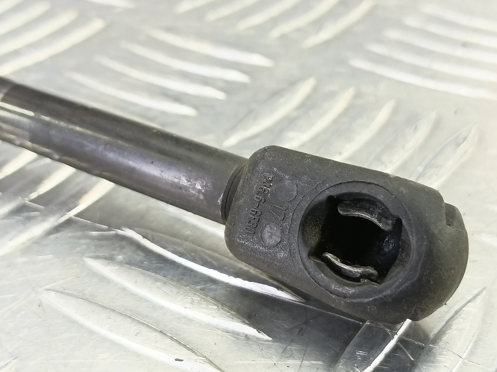 амортизатор крышки багажника HONDA CR-V 2.0 AT (150 л.с.)CR-V  III (2006—2009) Внедорожник 74870SWAA01, 520 рублей, Москва