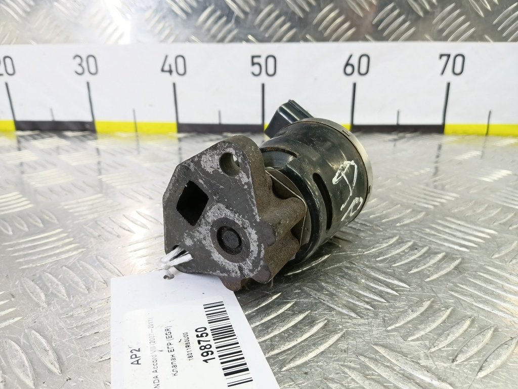 клапан егр (eg) HONDA Accord 2.0 AT (156 л.с.)Accord  VIII (2007—2011) Седан 18011R60U00, 2010 рублей, Москва