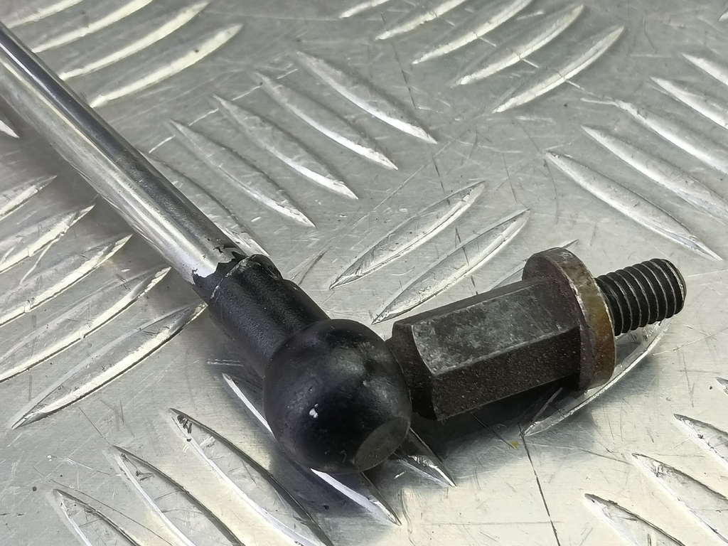 амортизатор крышки багажника MITSUBISHI LANCER  5802A153, 750 рублей, Москва