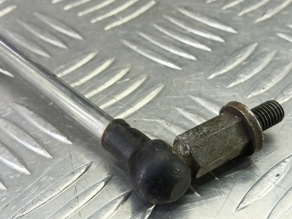 амортизатор крышки багажника MITSUBISHI LANCER  5802A024, 860 рублей, Москва