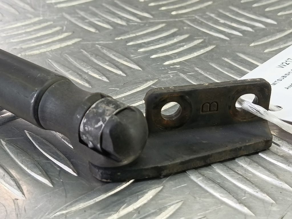 амортизатор крышки багажника MITSUBISHI COLT  MR959247, 520 рублей, Москва