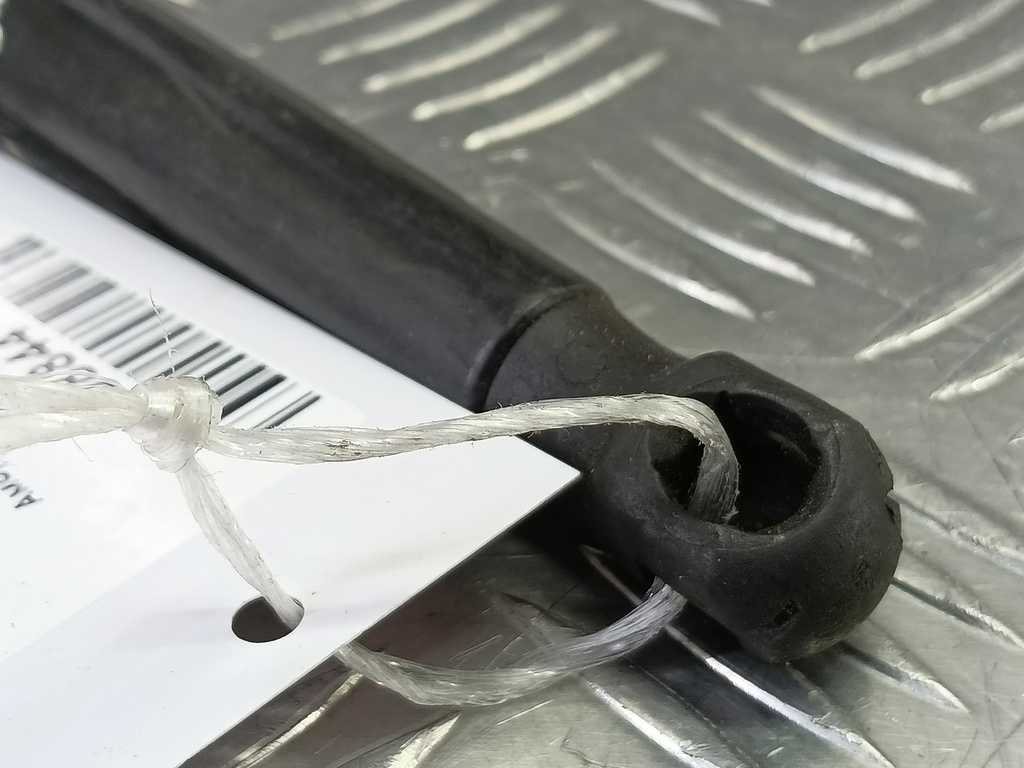 амортизатор капота Opel ASTRA  1180405, 860 рублей, Москва