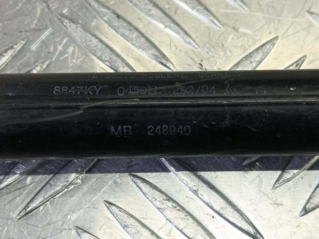 амортизатор крышки багажника MITSUBISHI Space Star  MR248940, 980 рублей, Москва